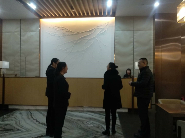 阳光新天地控股集团新春慰问送关怀