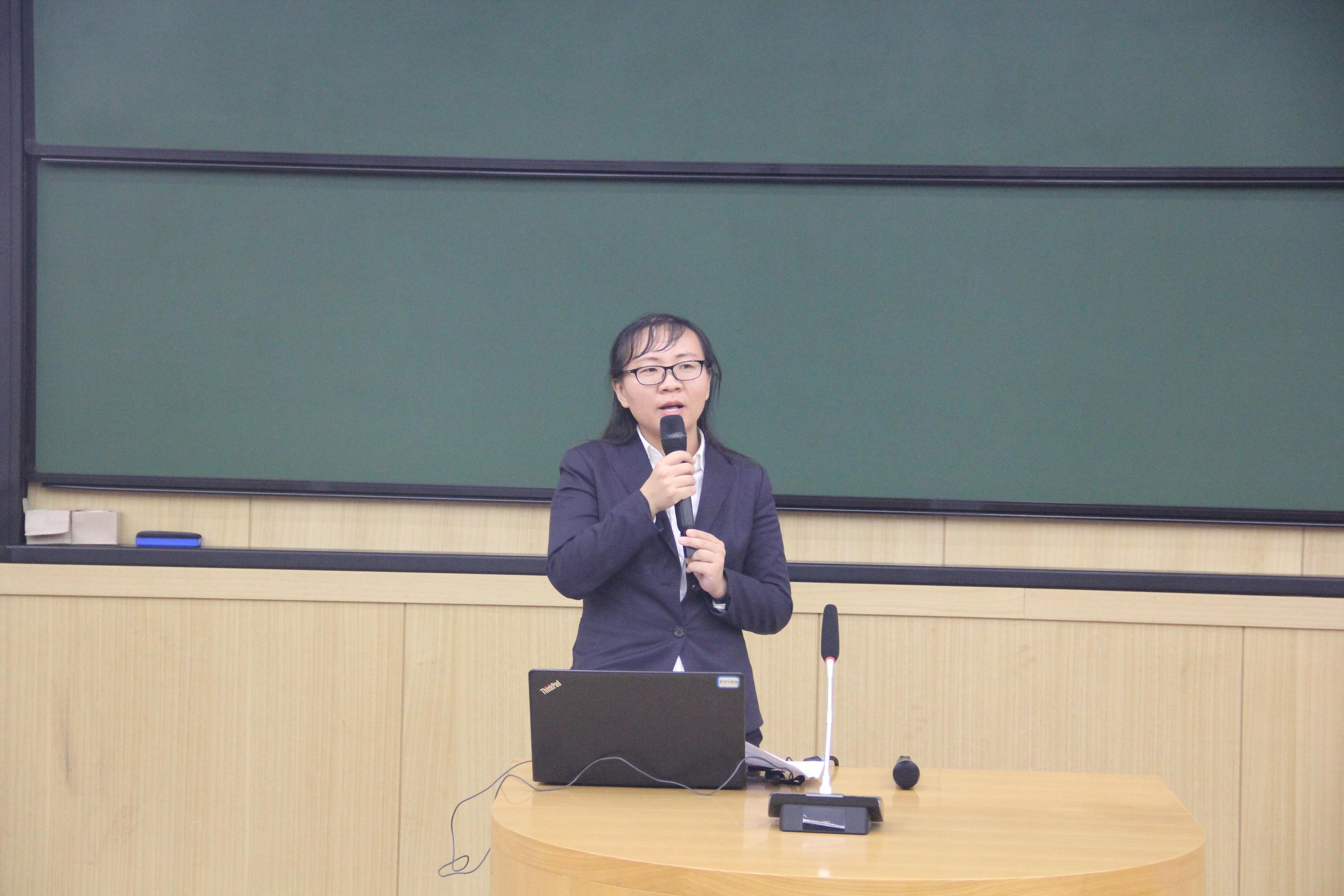 阳光新天地控股集团举办企业文化大讲堂第四讲